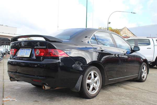 2004 Honda Accord EURO LUXURY