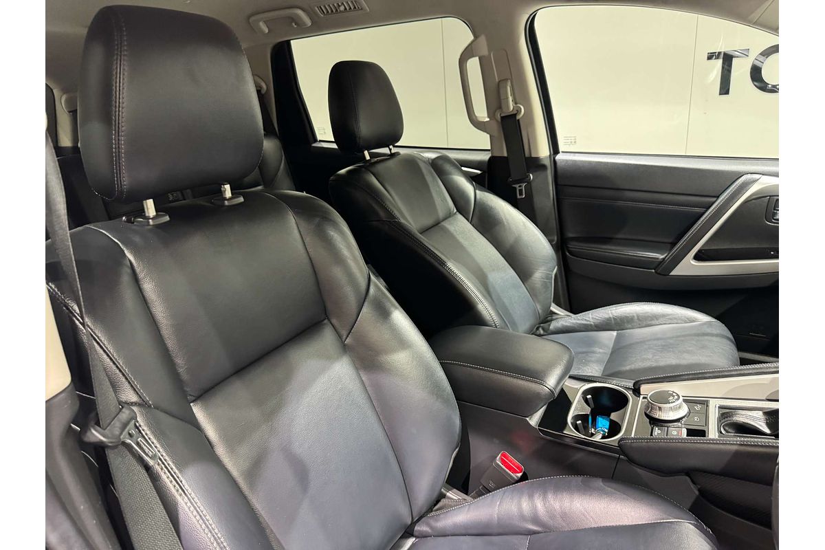 2022 Mitsubishi PAJERO SPORT PAJERO SPORT GSR (4WD) 7 SEAT QF4Z46