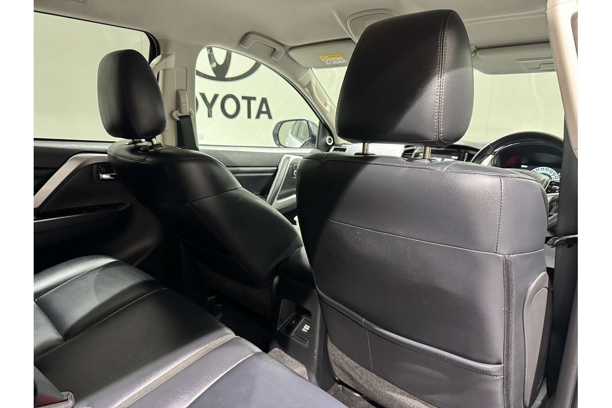 2022 Mitsubishi PAJERO SPORT PAJERO SPORT GSR (4WD) 7 SEAT QF4Z46