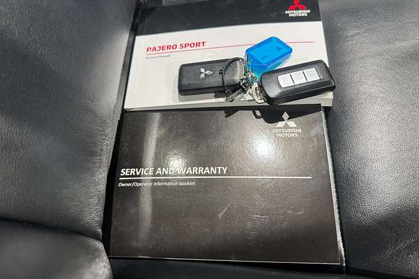 2022 Mitsubishi PAJERO SPORT PAJERO SPORT GSR (4WD) 7 SEAT QF4Z46