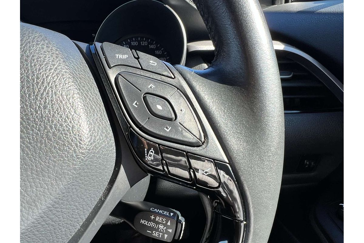2020 Toyota C-HR GXL NGX10R