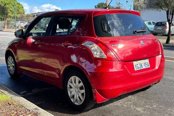 2011 Suzuki Swift GL FZ