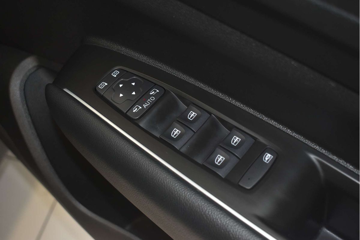 2023 Renault Koleos Life HZG