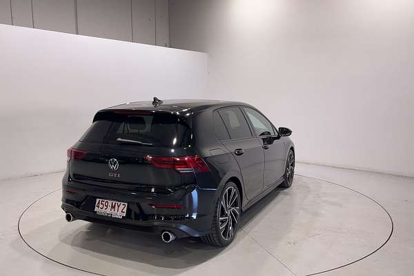 2024 Volkswagen Golf GTI 8
