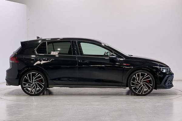 2024 Volkswagen Golf GTI 8