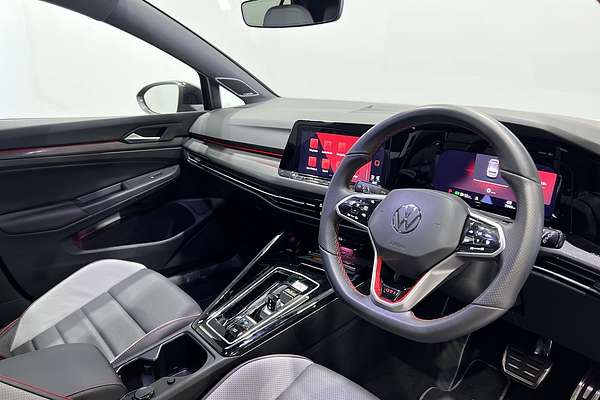 2024 Volkswagen Golf GTI 8