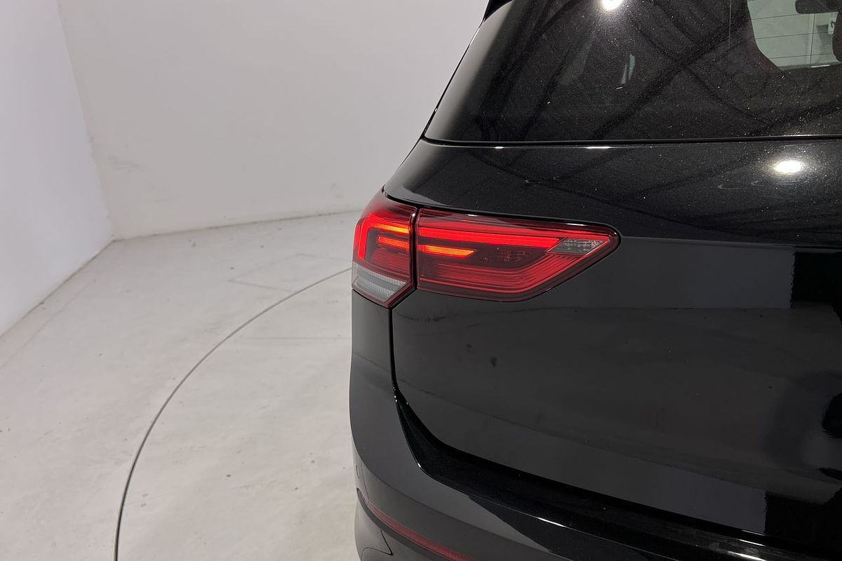2024 Volkswagen Golf GTI 8
