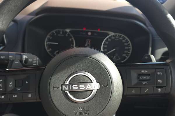 2024 Nissan X-TRAIL ST T33