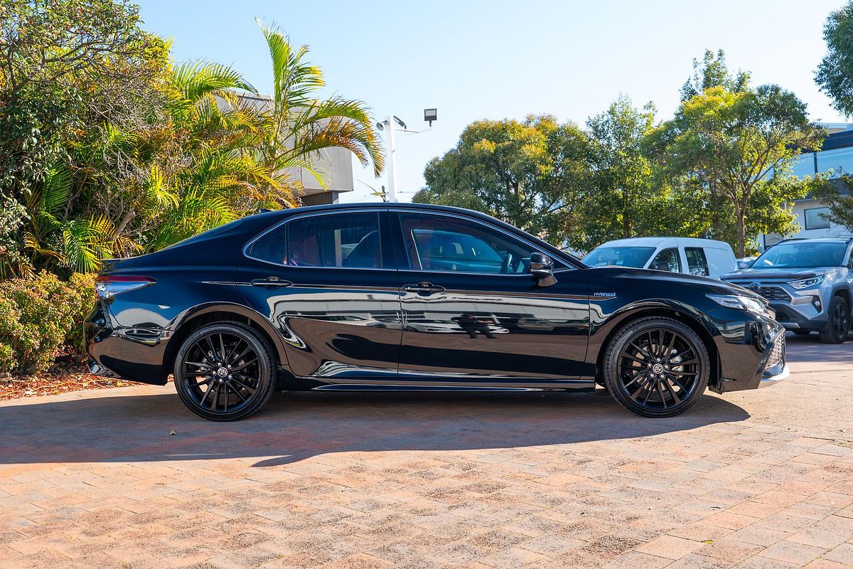 2023 Toyota Camry SX AXVH70R
