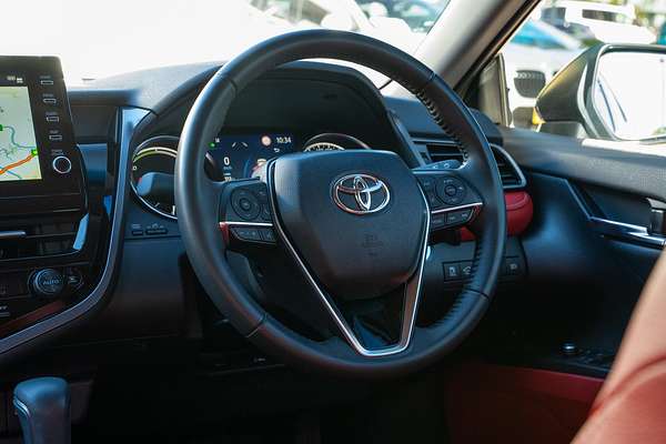 2023 Toyota Camry SX AXVH70R