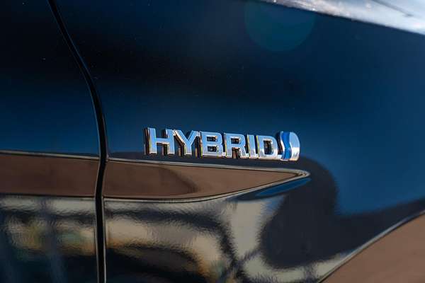2023 Toyota Camry SX AXVH70R