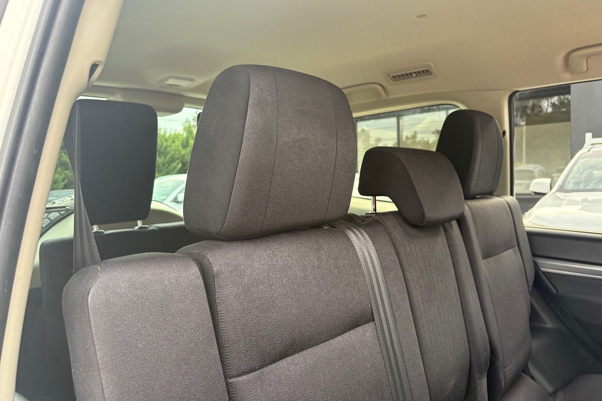 2015 Mitsubishi Pajero GLX NX
