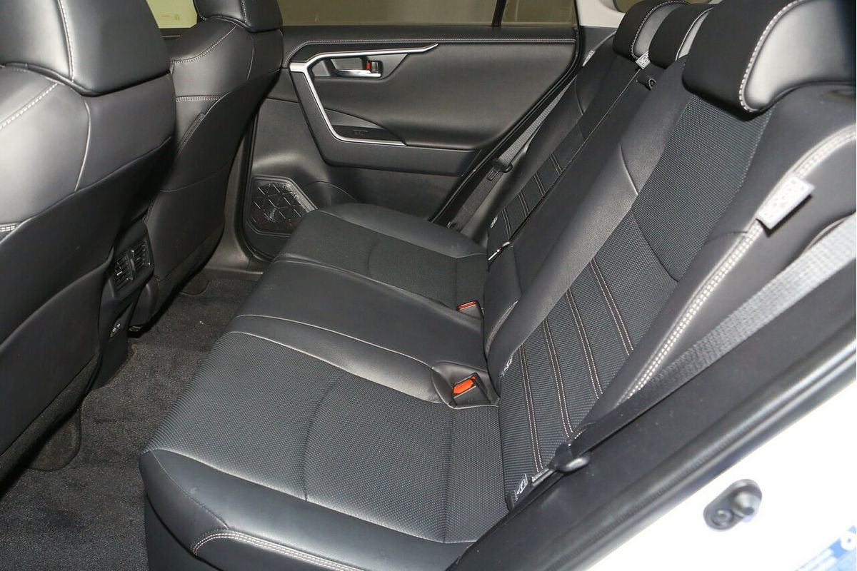 2024 Toyota RAV4 Cruiser AXAH54R