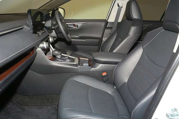 2024 Toyota RAV4 Cruiser AXAH54R