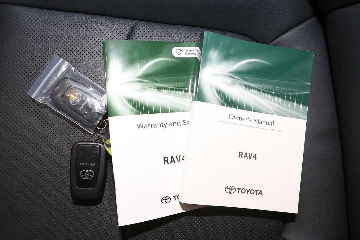 2024 Toyota RAV4 Cruiser AXAH54R