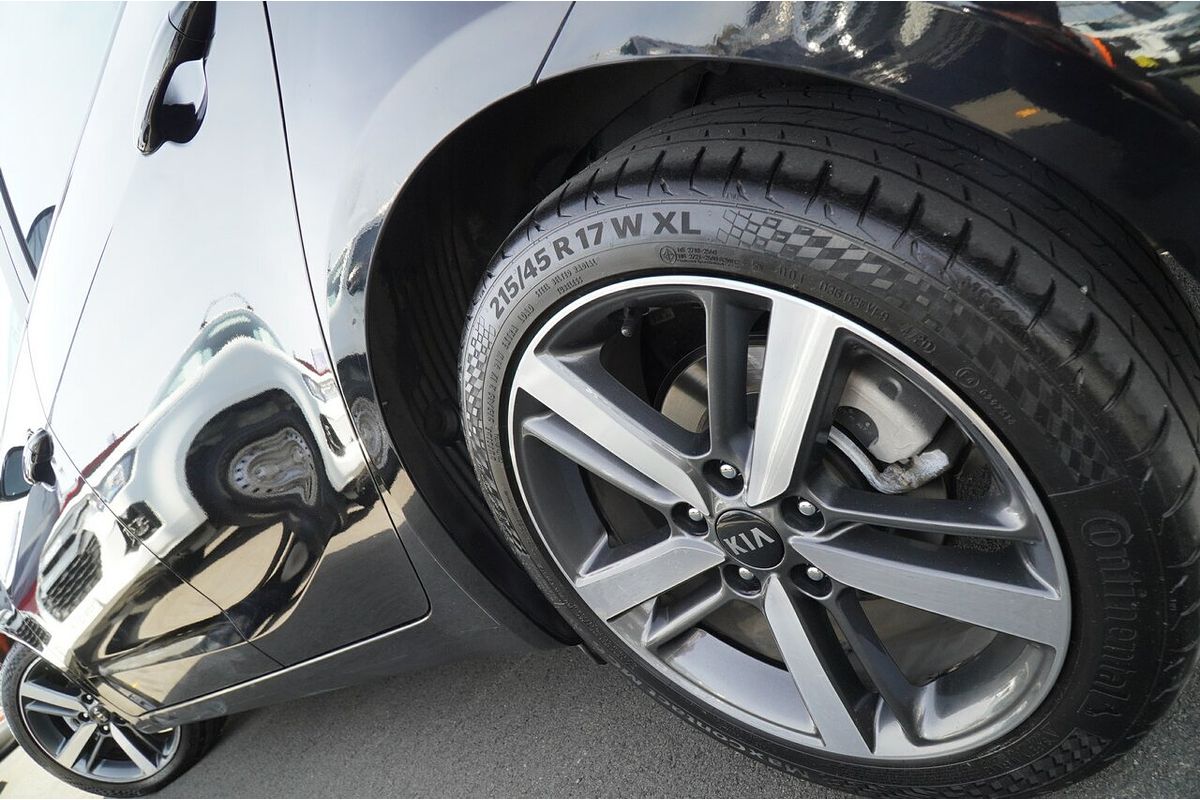 2017 Kia Cerato Sport YD