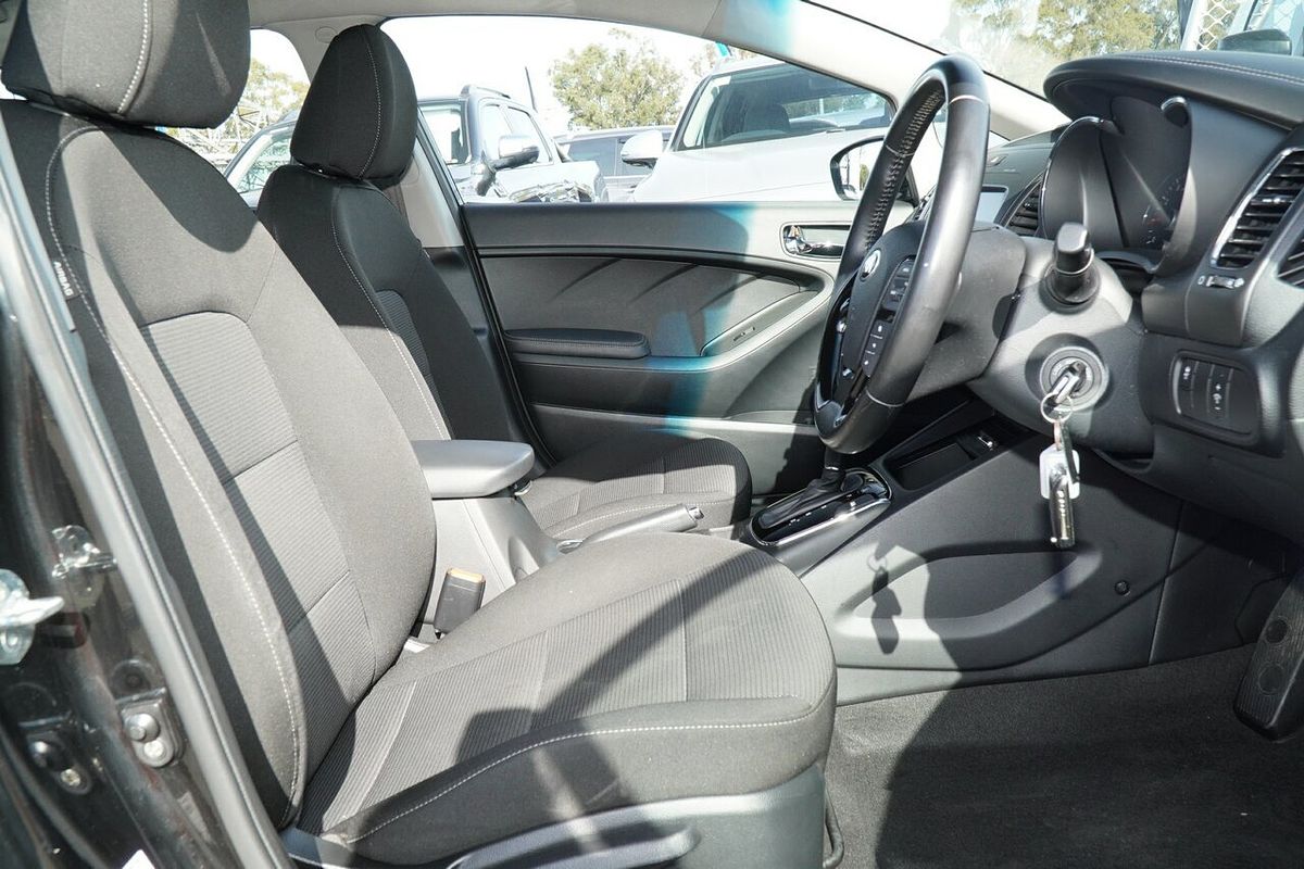 2017 Kia Cerato Sport YD