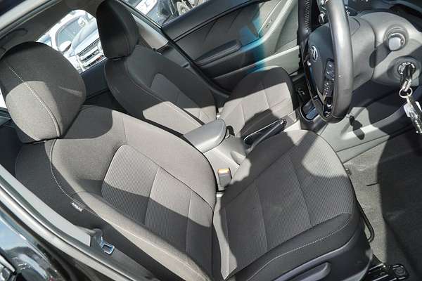 2017 Kia Cerato Sport YD