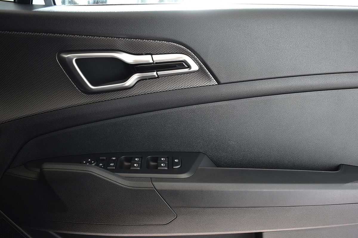 2025 Kia Sportage S NQ5