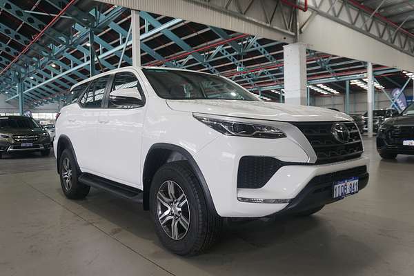 2023 Toyota Fortuner GX GUN156R