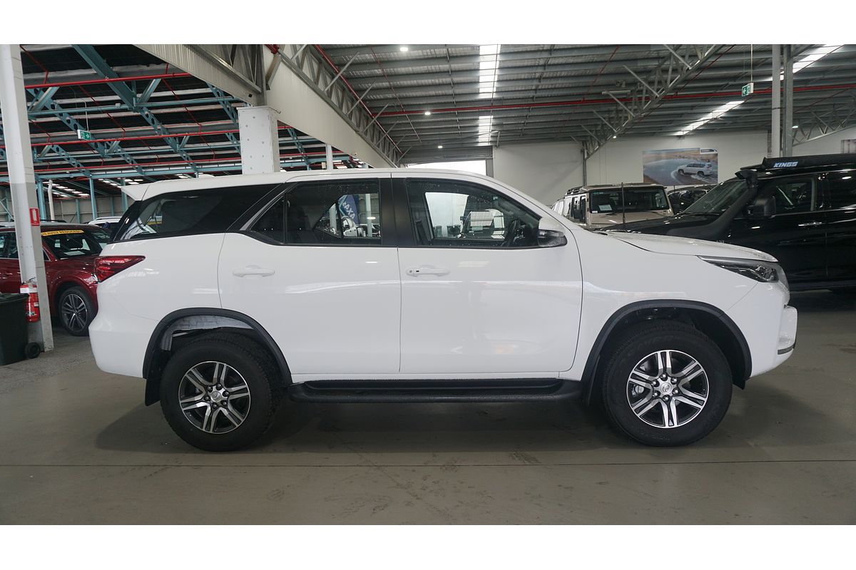 2023 Toyota Fortuner GX GUN156R
