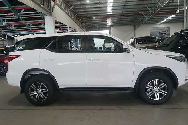 2023 Toyota Fortuner GX GUN156R