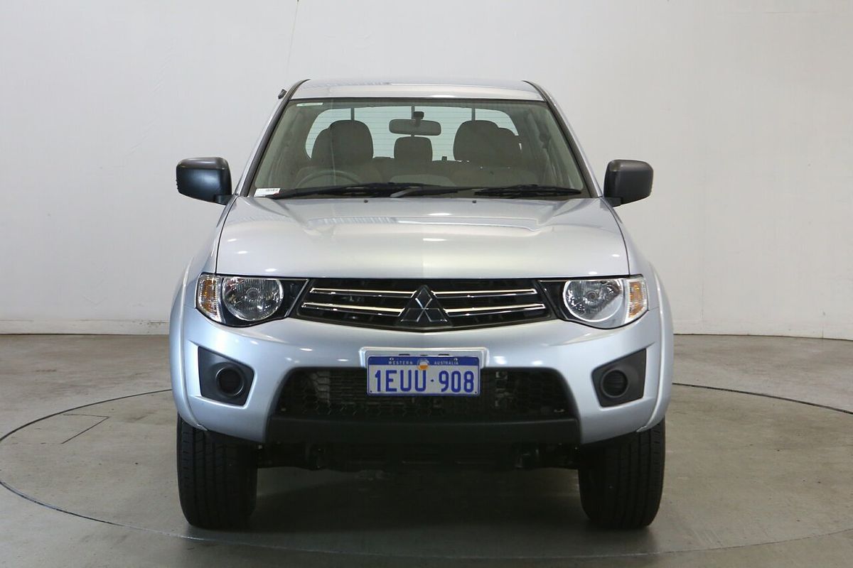 2015 Mitsubishi Triton GLX MN Rear Wheel Drive