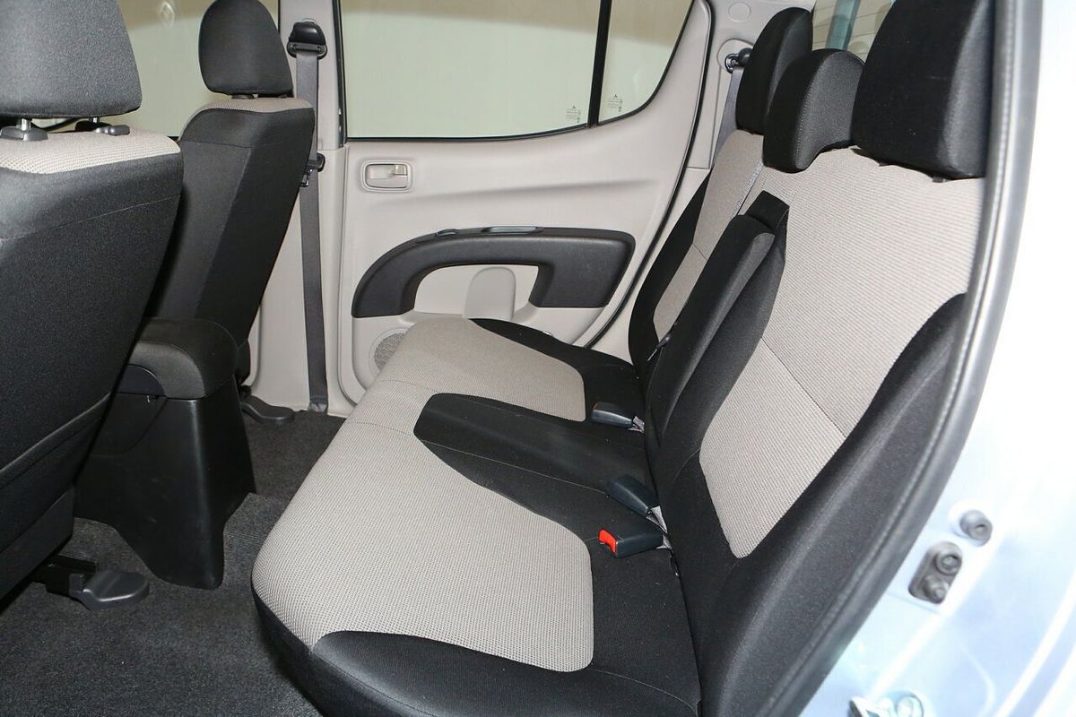 2015 Mitsubishi Triton GLX MN Rear Wheel Drive