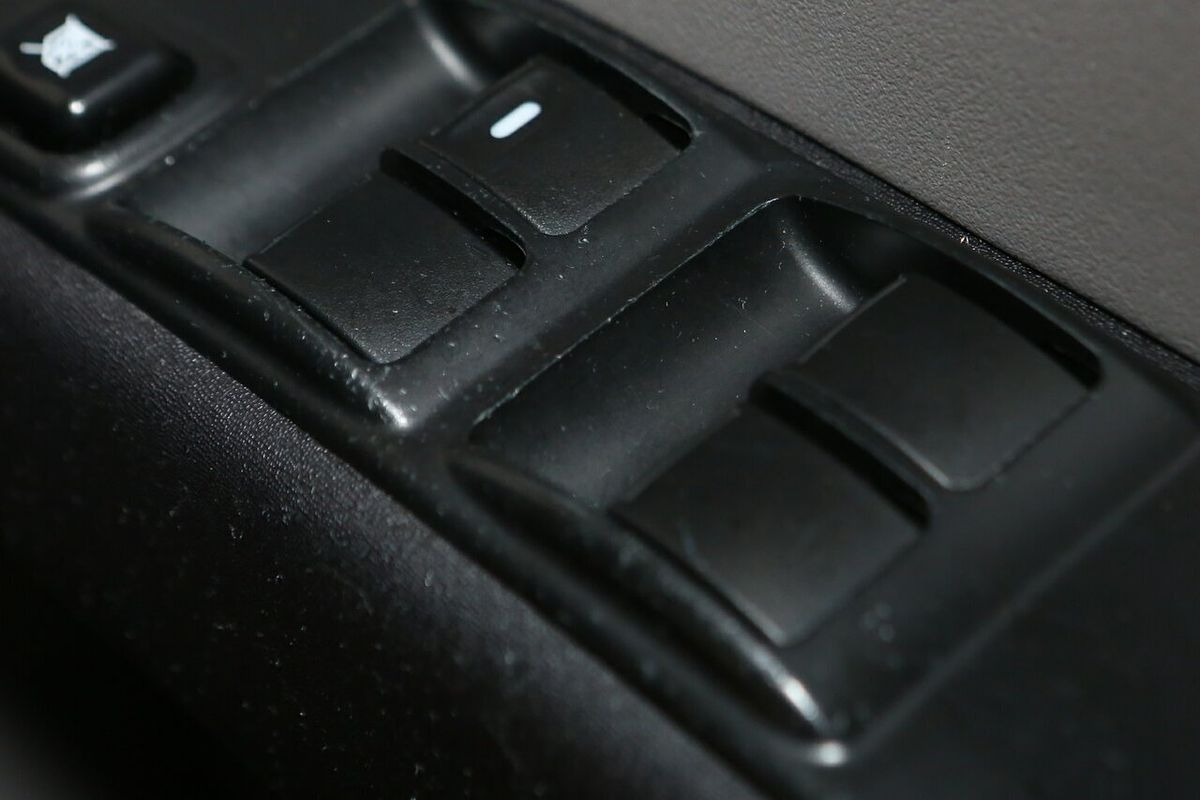 2015 Mitsubishi Triton GLX MN Rear Wheel Drive