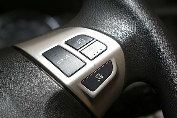 2015 Mitsubishi Triton GLX MN Rear Wheel Drive