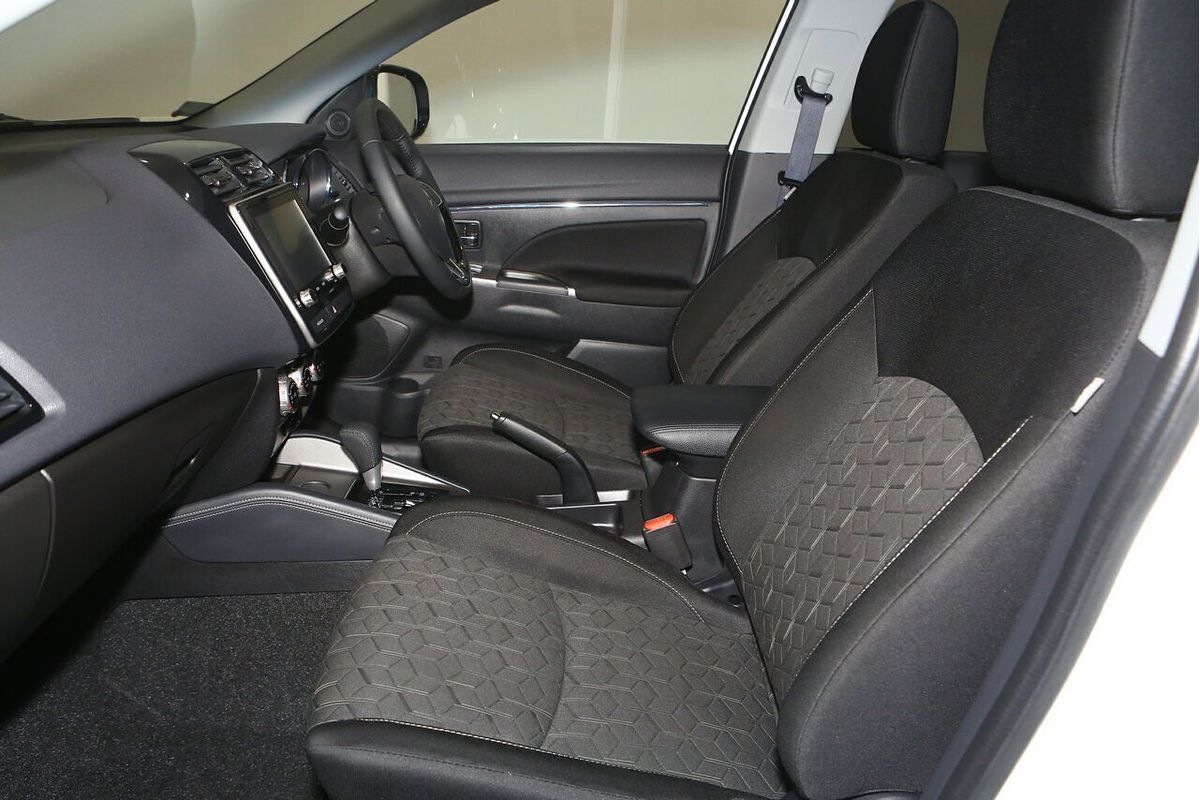 2024 Mitsubishi ASX ES XD