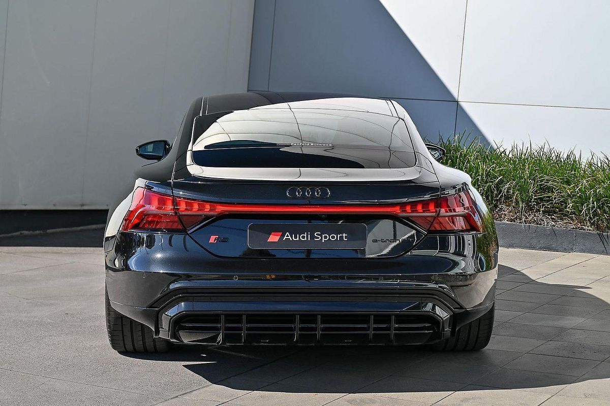 2023 Audi RS e-tron GT F83