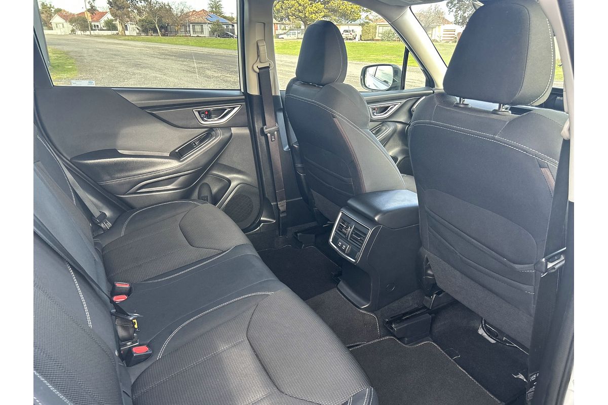 2018 Subaru Forester 2.5i-L S5