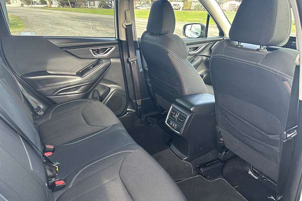 2018 Subaru Forester 2.5i-L S5