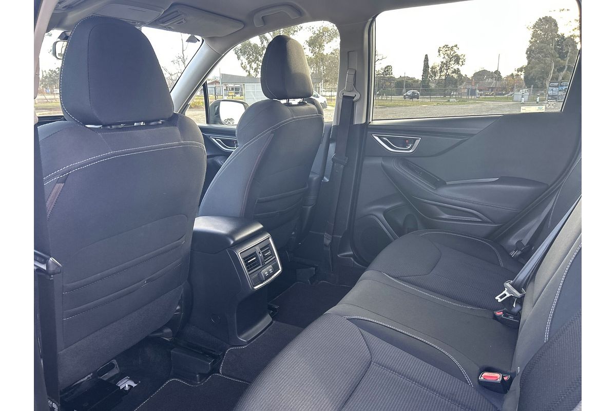 2018 Subaru Forester 2.5i-L S5