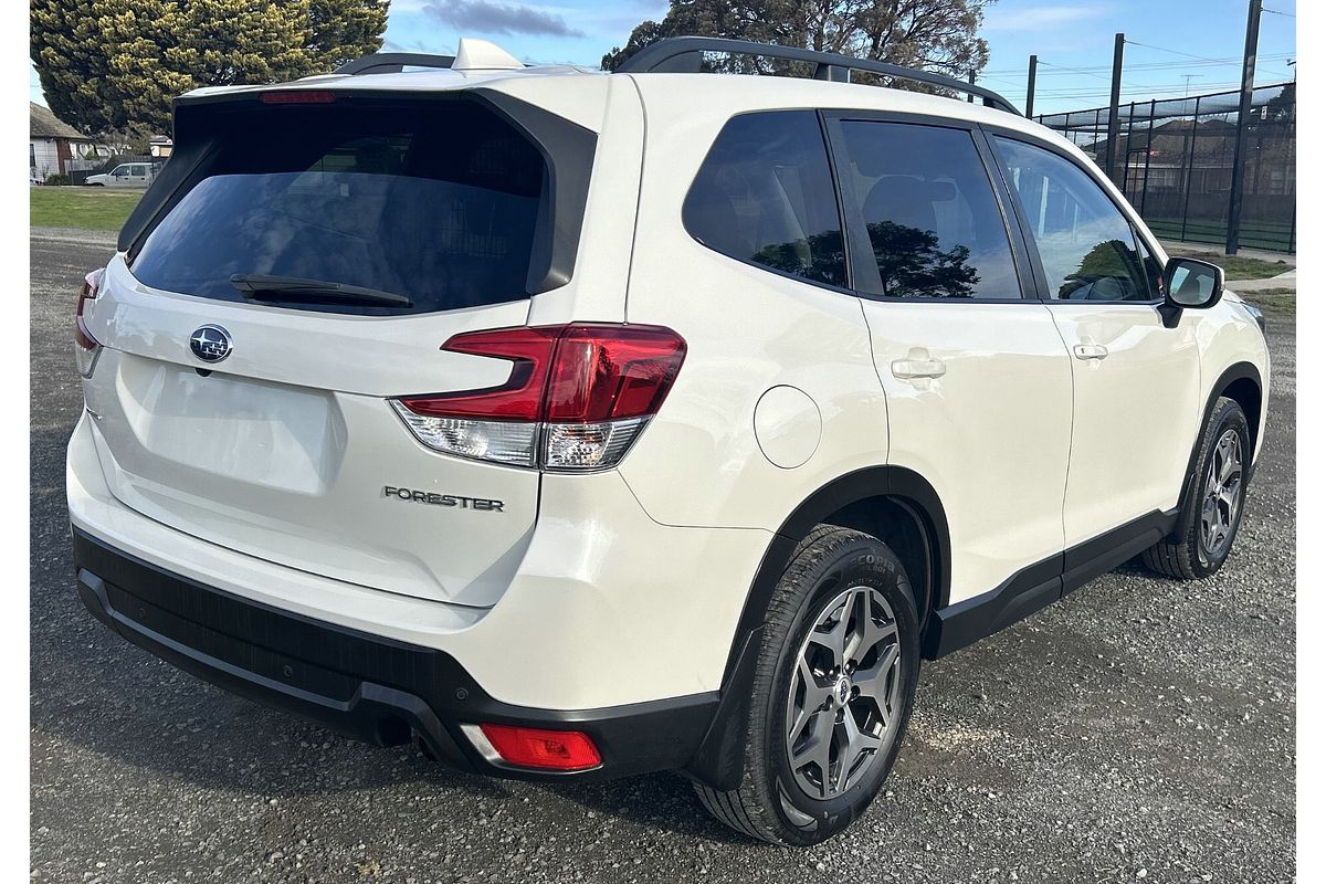 2018 Subaru Forester 2.5i-L S5