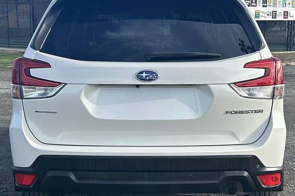 2018 Subaru Forester 2.5i-L S5