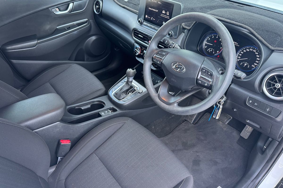 2022 Hyundai Kona Active OS.V4