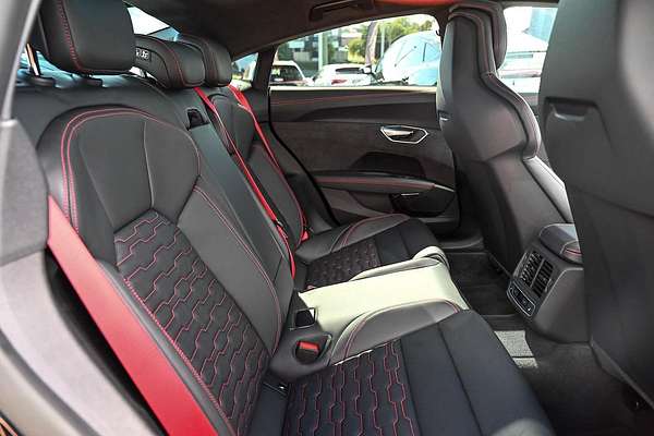 2023 Audi RS e-tron GT F83