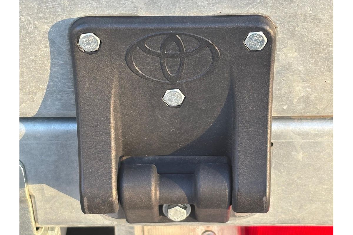 2023 Toyota Hilux SR GUN126R 4X4