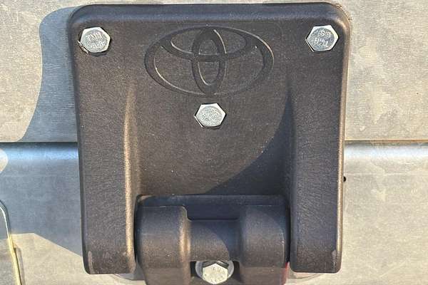 2023 Toyota Hilux SR GUN126R 4X4