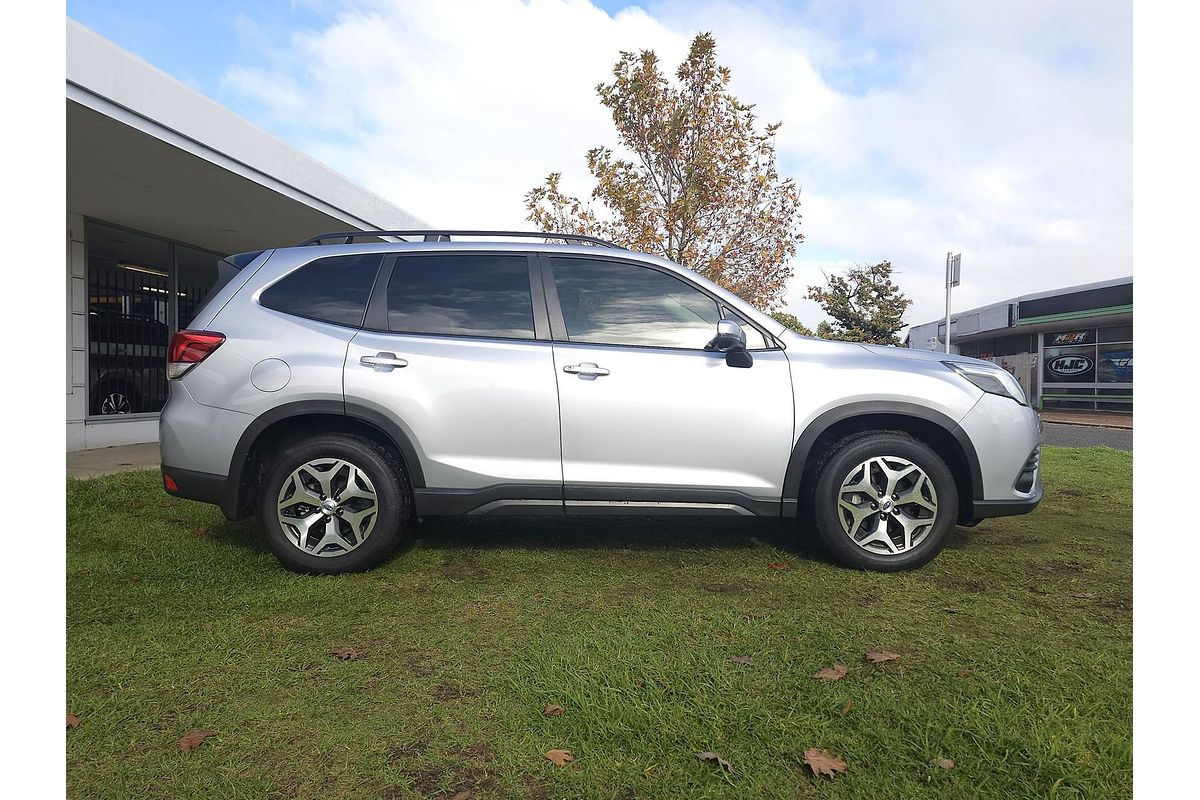 2024 Subaru Forester 2.5i-L S5