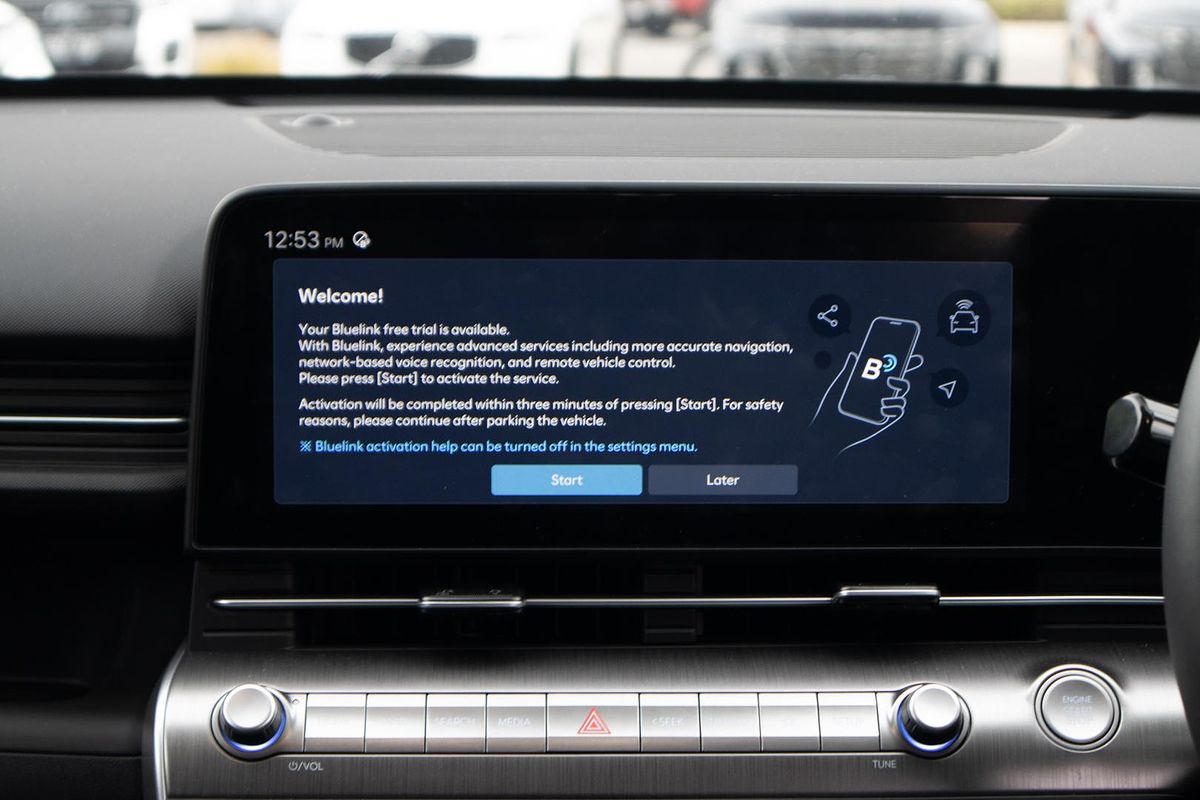 2025 Hyundai Kona Hybrid Premium SX2.V2