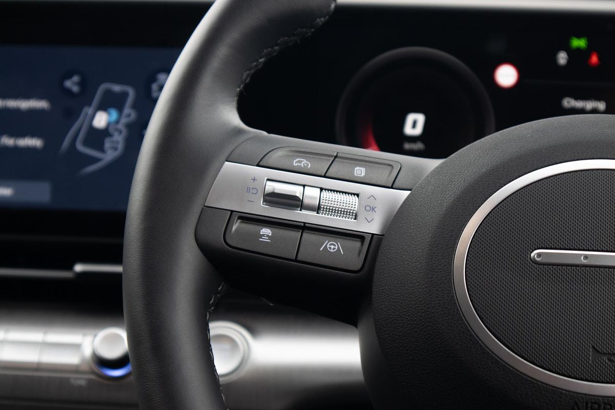 2025 Hyundai Kona Hybrid Premium SX2.V2