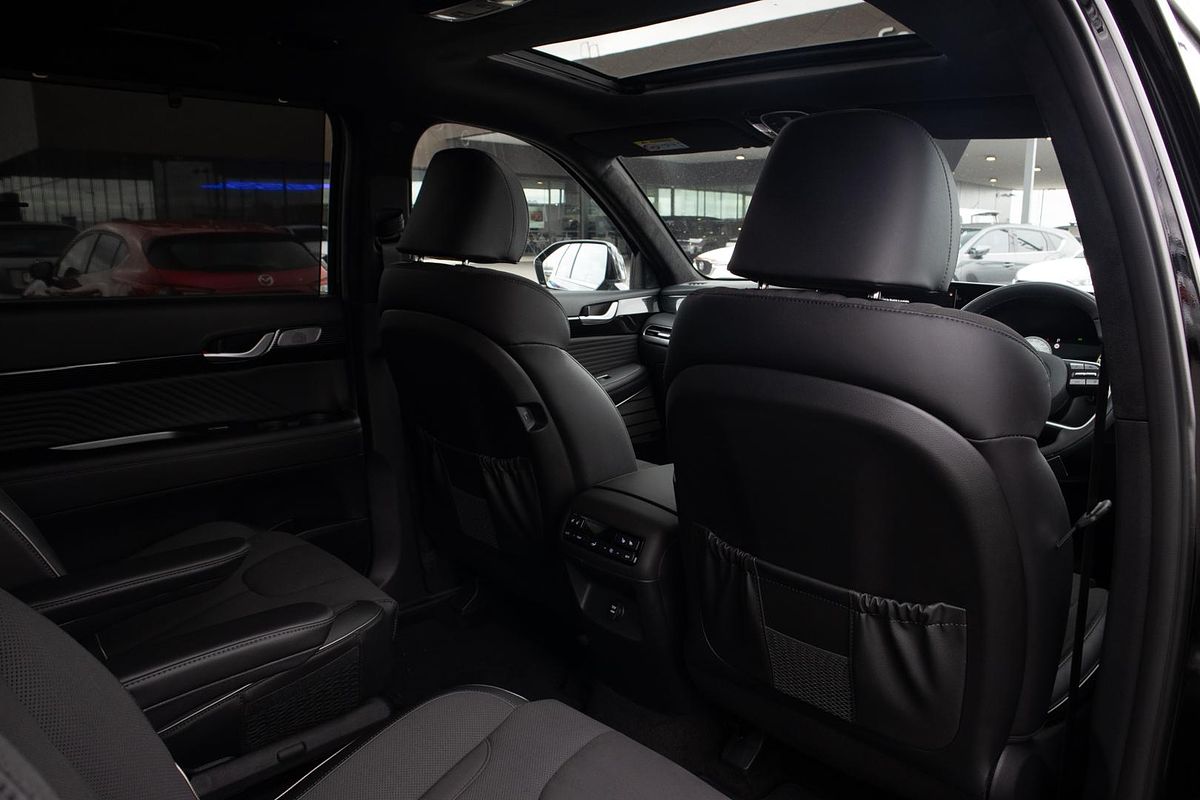 2025 Hyundai Palisade Calligraphy Black Ink LX2.V5