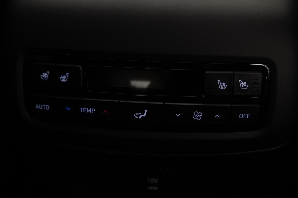 2025 Hyundai Palisade Calligraphy Black Ink LX2.V5