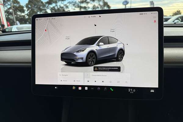 2024 Tesla Model Y Rear-Wheel Drive