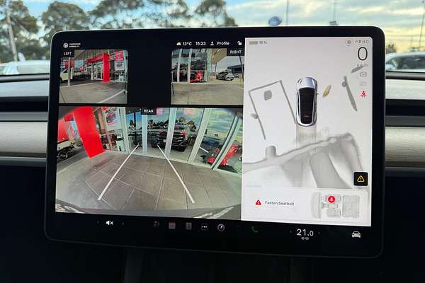 2024 Tesla Model Y Rear-Wheel Drive