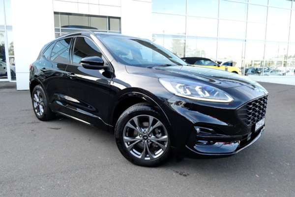 2022 Ford Escape ST-Line ZH