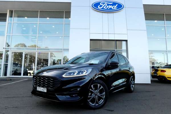 2022 Ford Escape ST-Line ZH